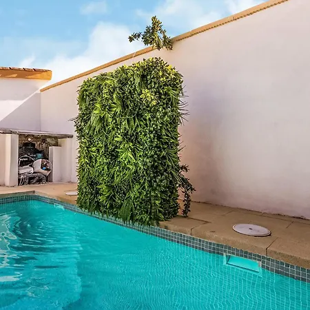 Amazing In With Wifi Vakantiehuis Torrevieja