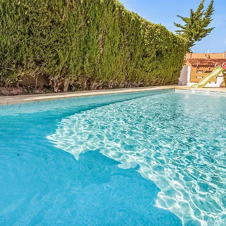 Amazing In With Wifi Vakantiehuis Torrevieja